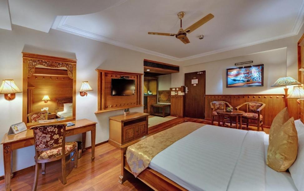 Jc Residency Madurai Hotel Екстериор снимка