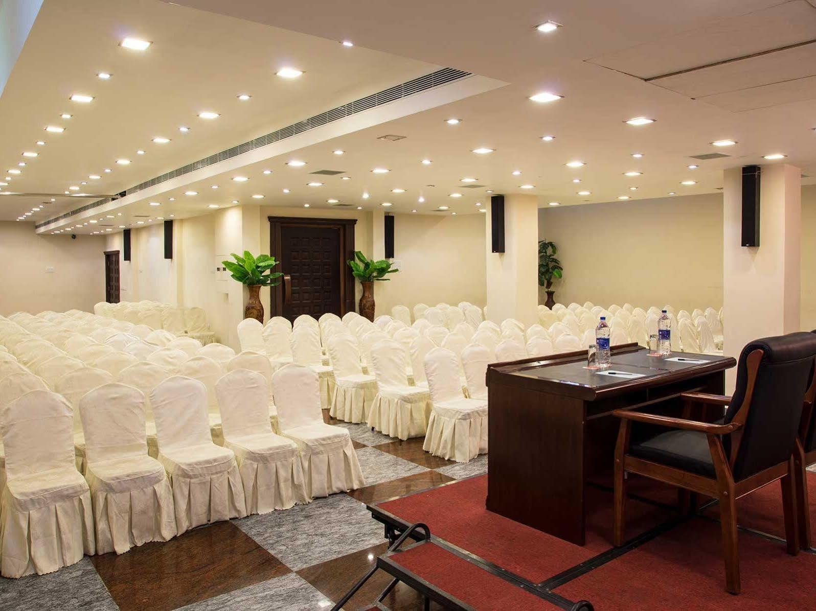Jc Residency Madurai Hotel Екстериор снимка